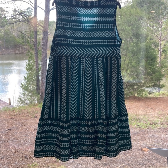 NWT BloomChic Sz 1x or 2X MARIA" midnight navy and white almost black - Picture 2 of 11